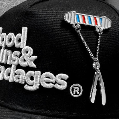 Barber Pole Chain - Razor Pin